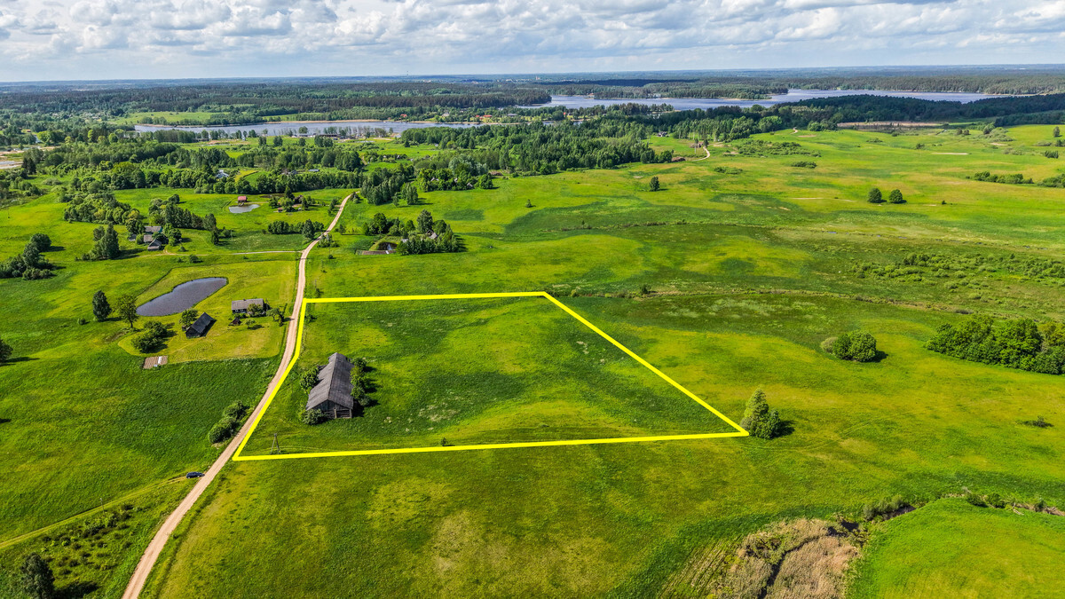 Parduodamas sklypas Ažuožerių k., 289 a ploto