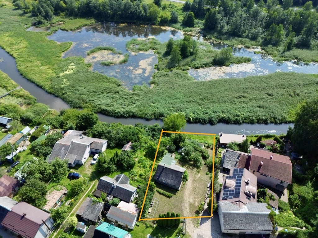 Parduodamas 7,5 a. Namų valdos sklypas su upės krantu Vilniaus m.