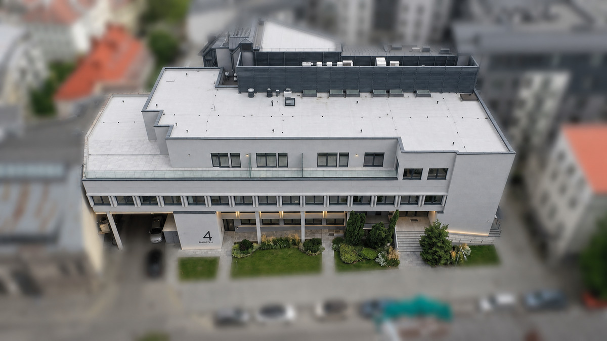 Parduodamos patalpos Senamiestyje, Vilnius, 2400 kv.m ploto