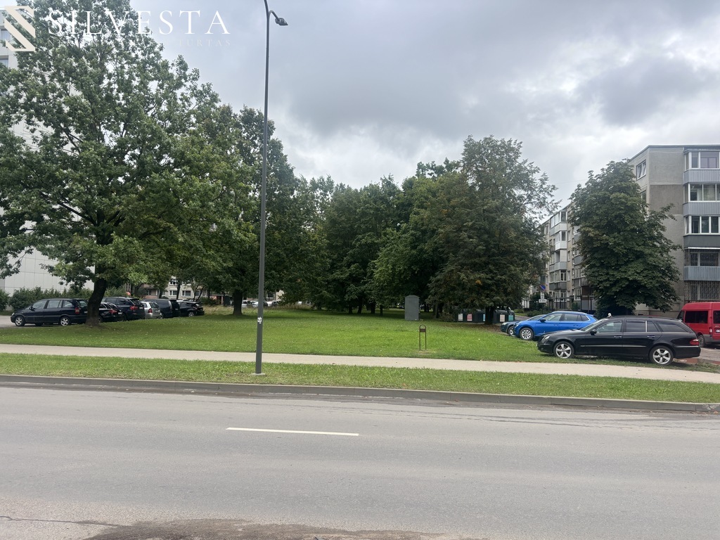 Partizanų g.komercinės paskirties sklypas.