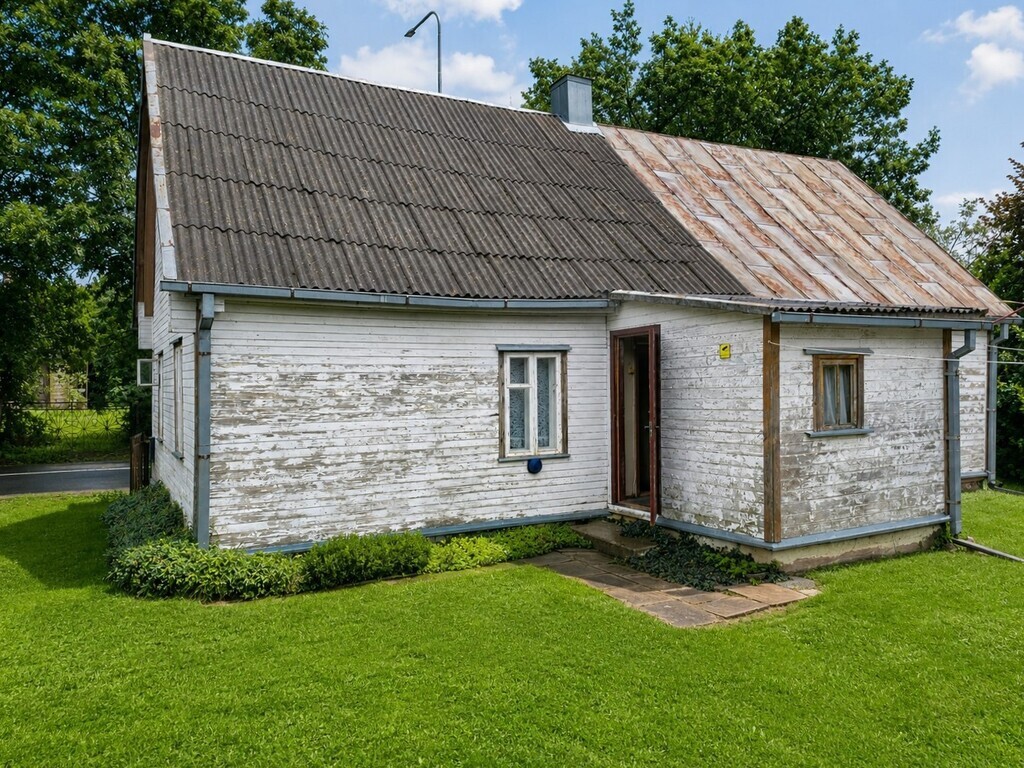 Estate photo