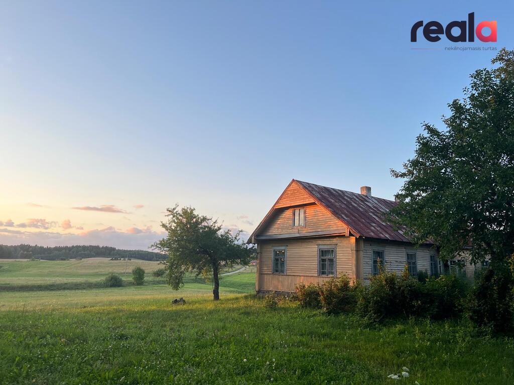 PARDUODAMA ISTORINĖ SODYBA BAJORŲ K., UKMERGĖS R. (~50 min. nuo Vilniaus)