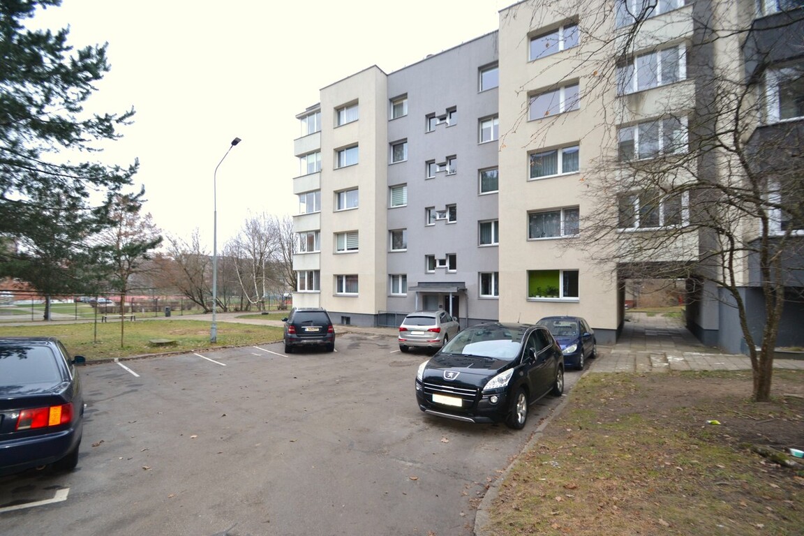 Nuomojamas butas Šeškinės g., Šeškinėje, Vilnius, 35 kv.m ploto, 1 kambariai