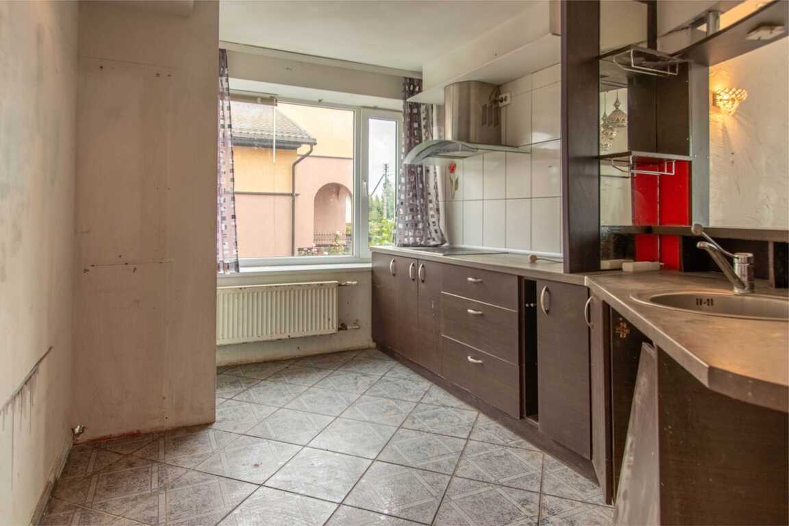 Namas, Ąžuolytės g., Panevėžio m.