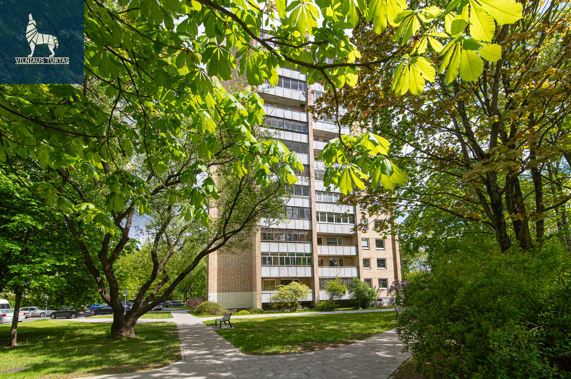 Parduodamas butas Žirmūnų g., Žirmūnuose, Vilnius, 74 kv.m ploto, 4 kambariai
