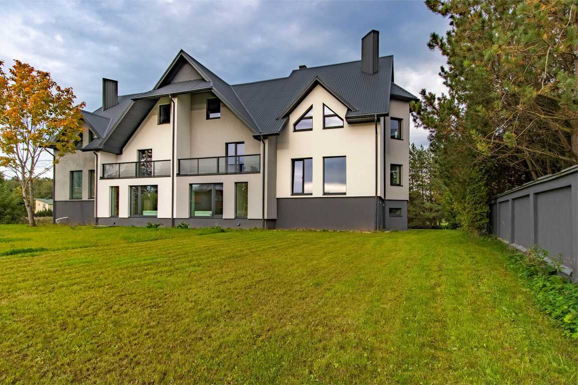 Namas, Vyčių g., Staniūnų k.