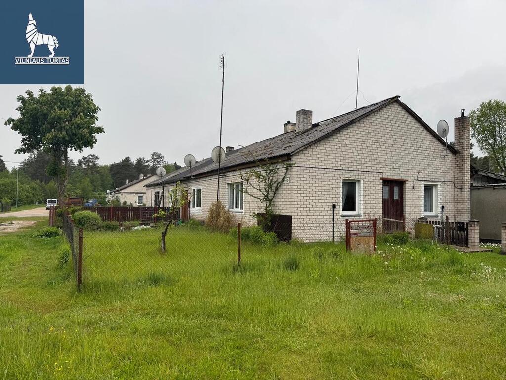 Parduodamas butas Juodšiliai, 35.88 kv.m ploto, 2 kambariai