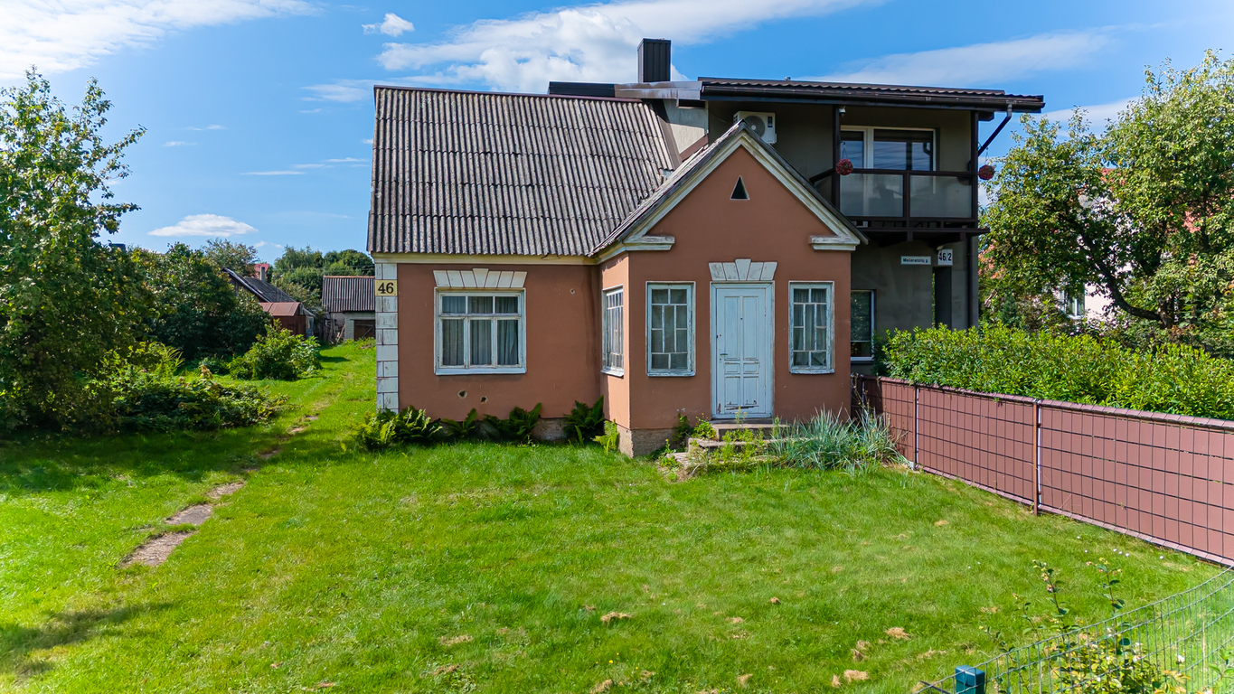 PARDUODAMA NAMO DALIS SU ATSKIRU BUTU IR 7,56 A SKLYPO DALIMI SALININKUOSE