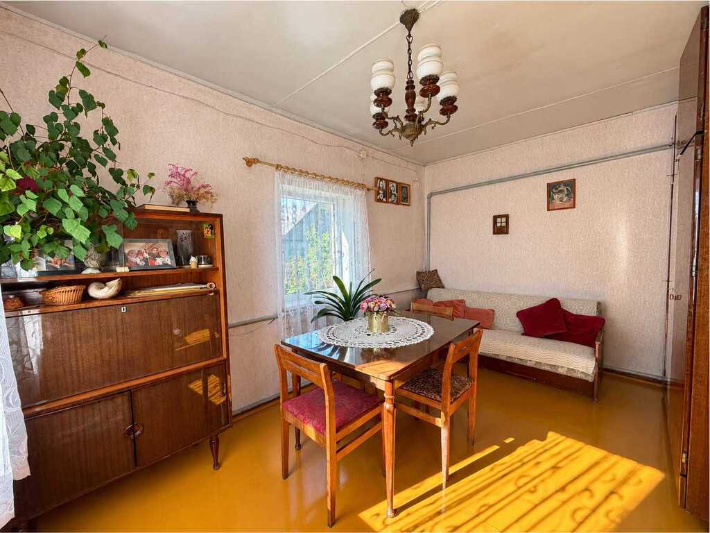 Namas, Kęstučio g., Radviliškio m.