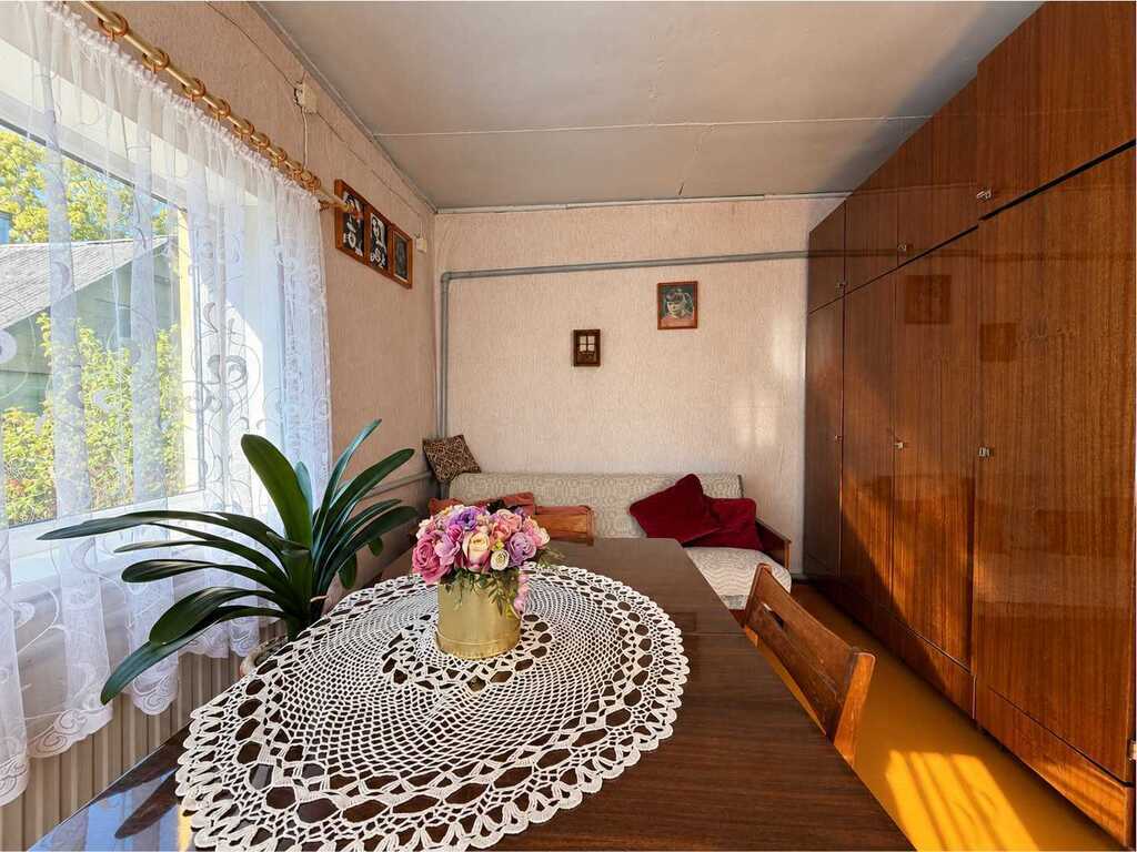 Namas, Kęstučio g., Radviliškio m.