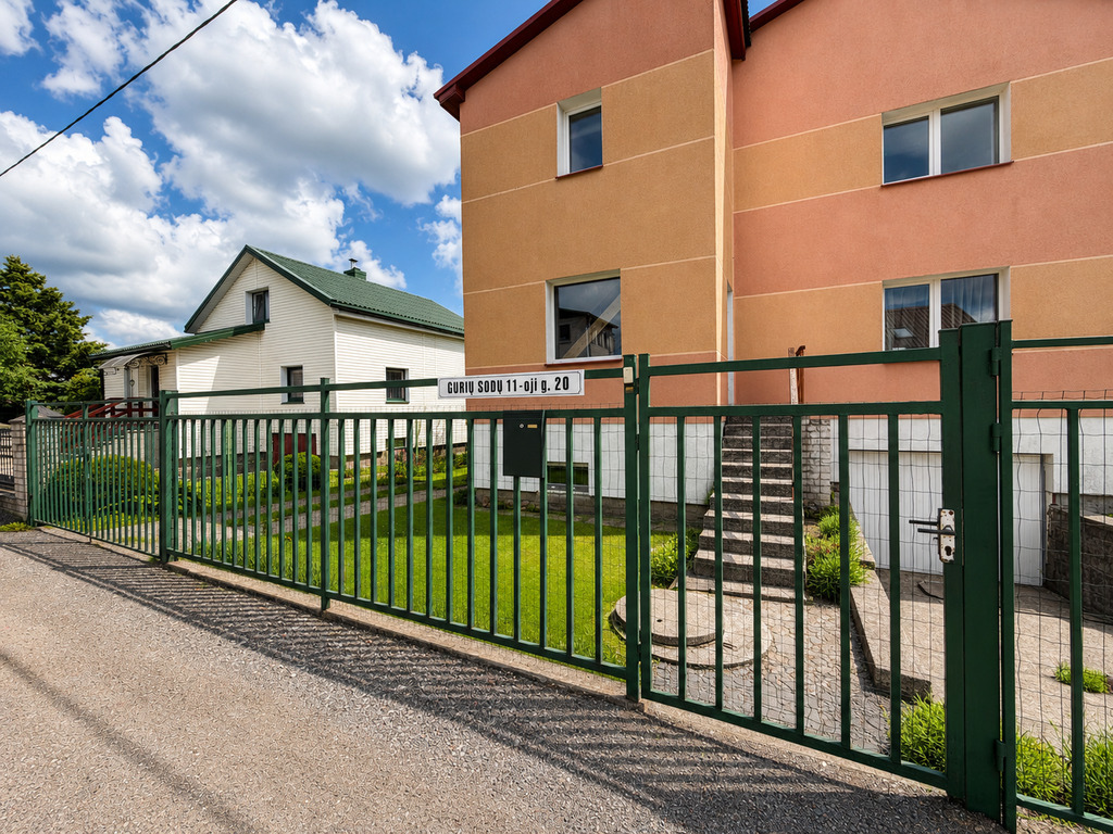 Gurių Sodų 11-oji g. 20, Pavilnys